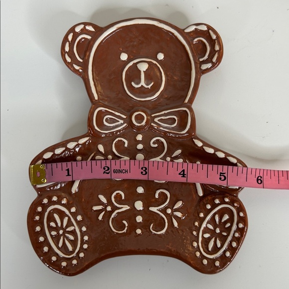 Pottery Barn Gingerbread Teddy Bear Stoneware Appetizer Plates Set of 4 New! - Picture 5 of 7